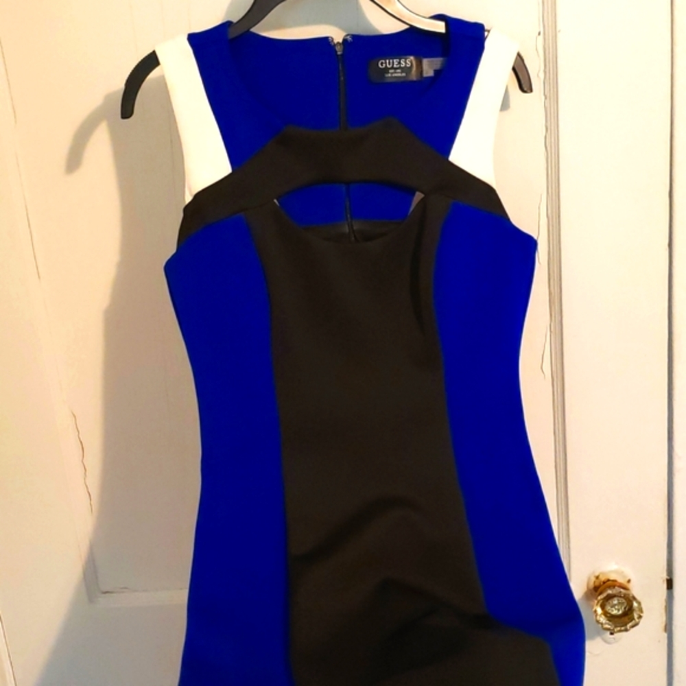 GUESS Colorblock Bodycon Dress - Picture 3 of 8